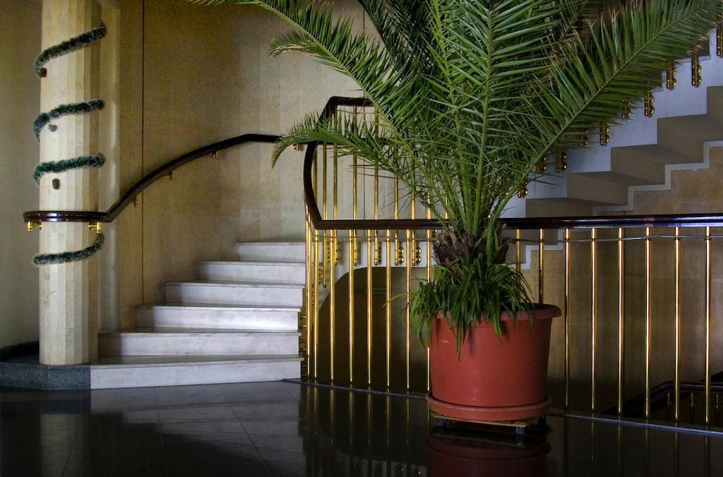 Hotel Slaviani ดิมิโตรฟกราด ภายนอก รูปภาพ